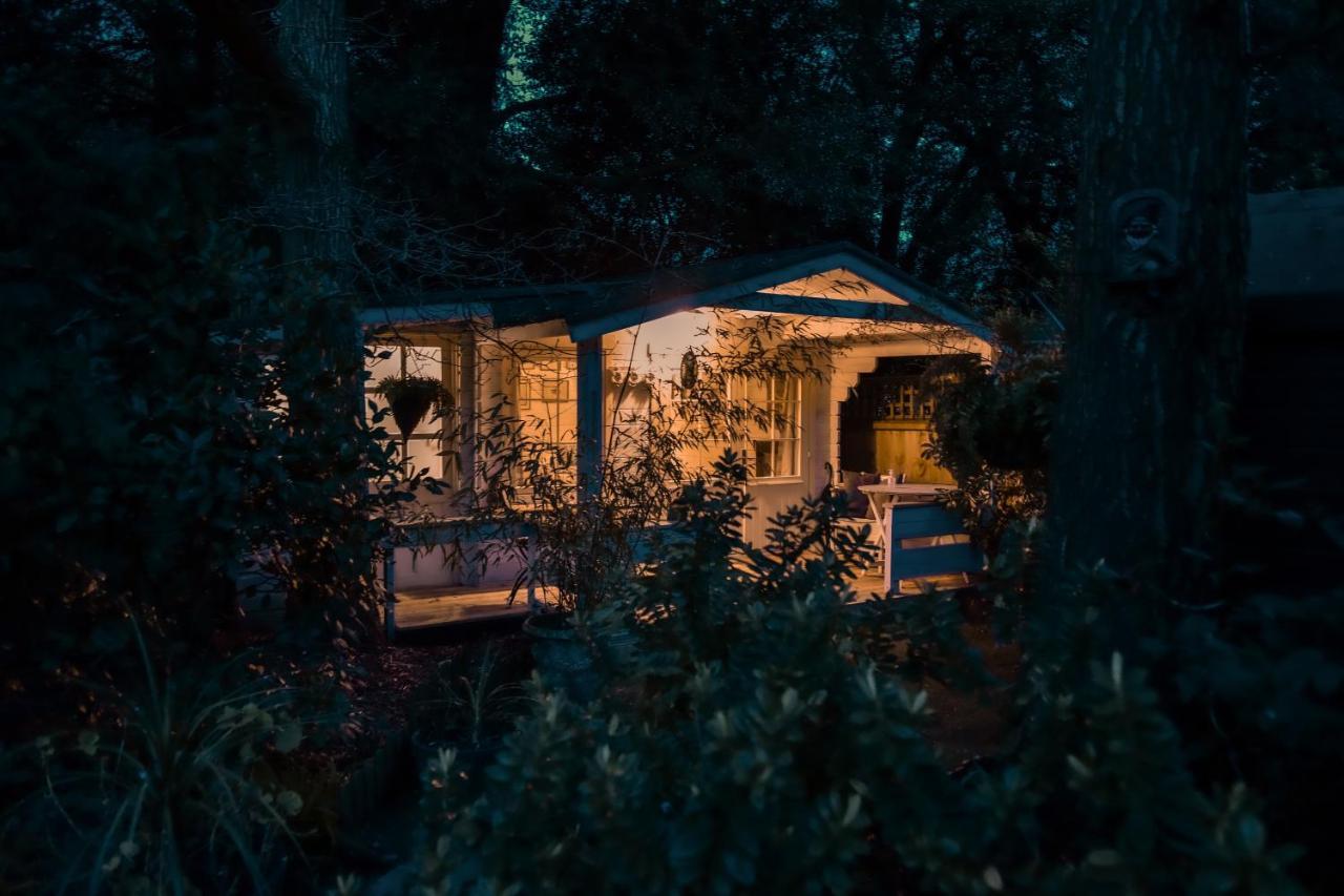 Ward Avenue B&B Каус Экстерьер фото